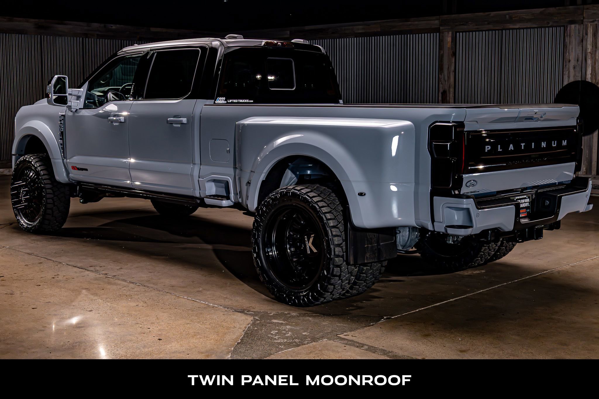 Used 2026 Ford F450 Platinum w/ Platinum Plus Package image 7