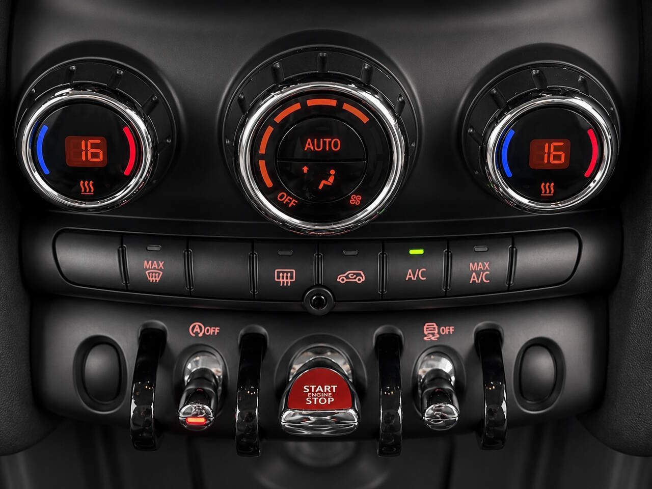 Used 2018 MINI Cooper 2-Door Hardtop FWD image 15