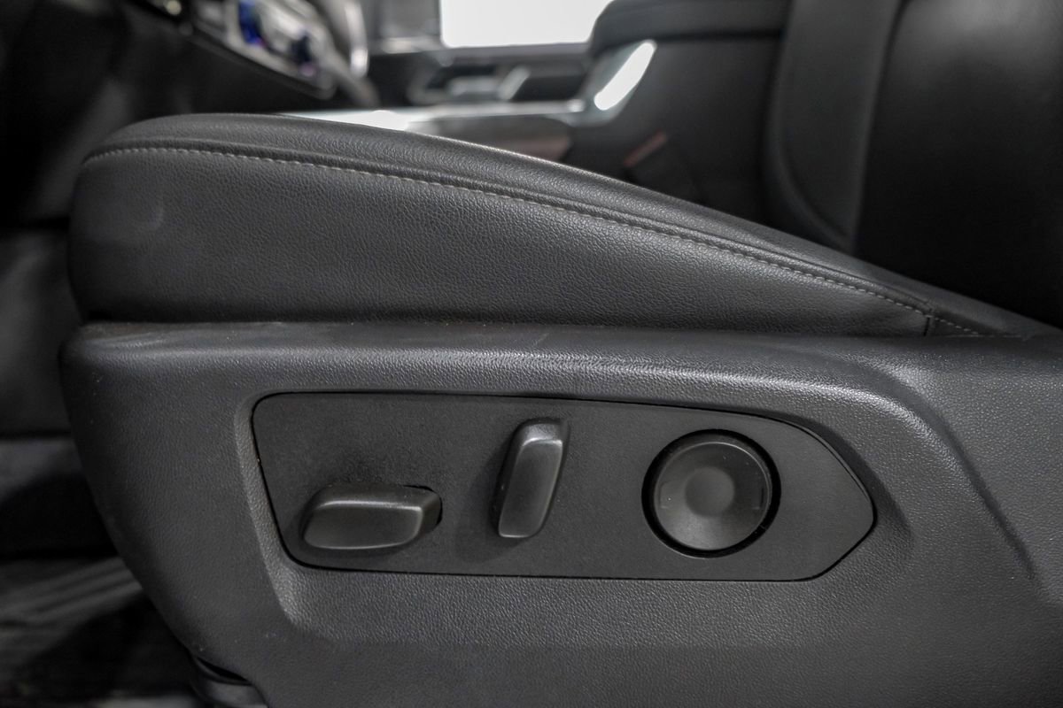 Used 2025 Chevrolet Silverado 2500 LTZ w/ LTZ Premium Texas Edition image 34