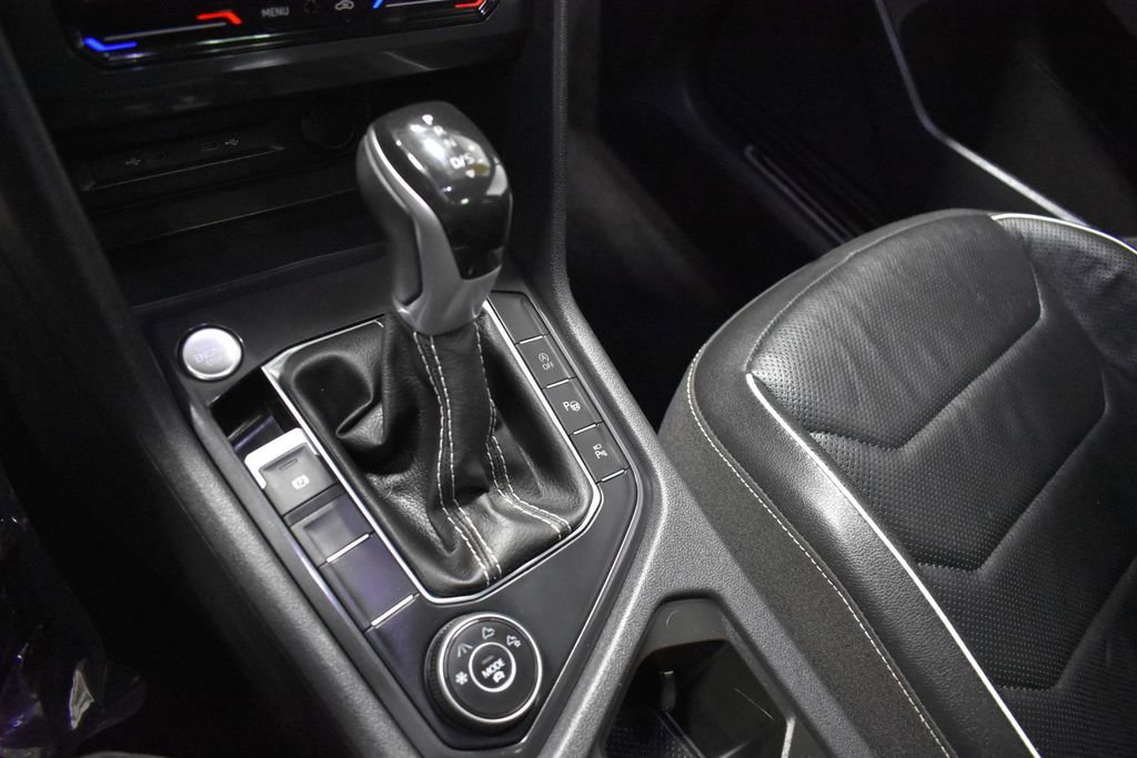 Used 2023 Volkswagen Tiguan SEL R-Line image 20