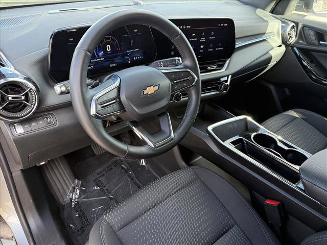 Used 2025 Chevrolet Equinox LT image 12