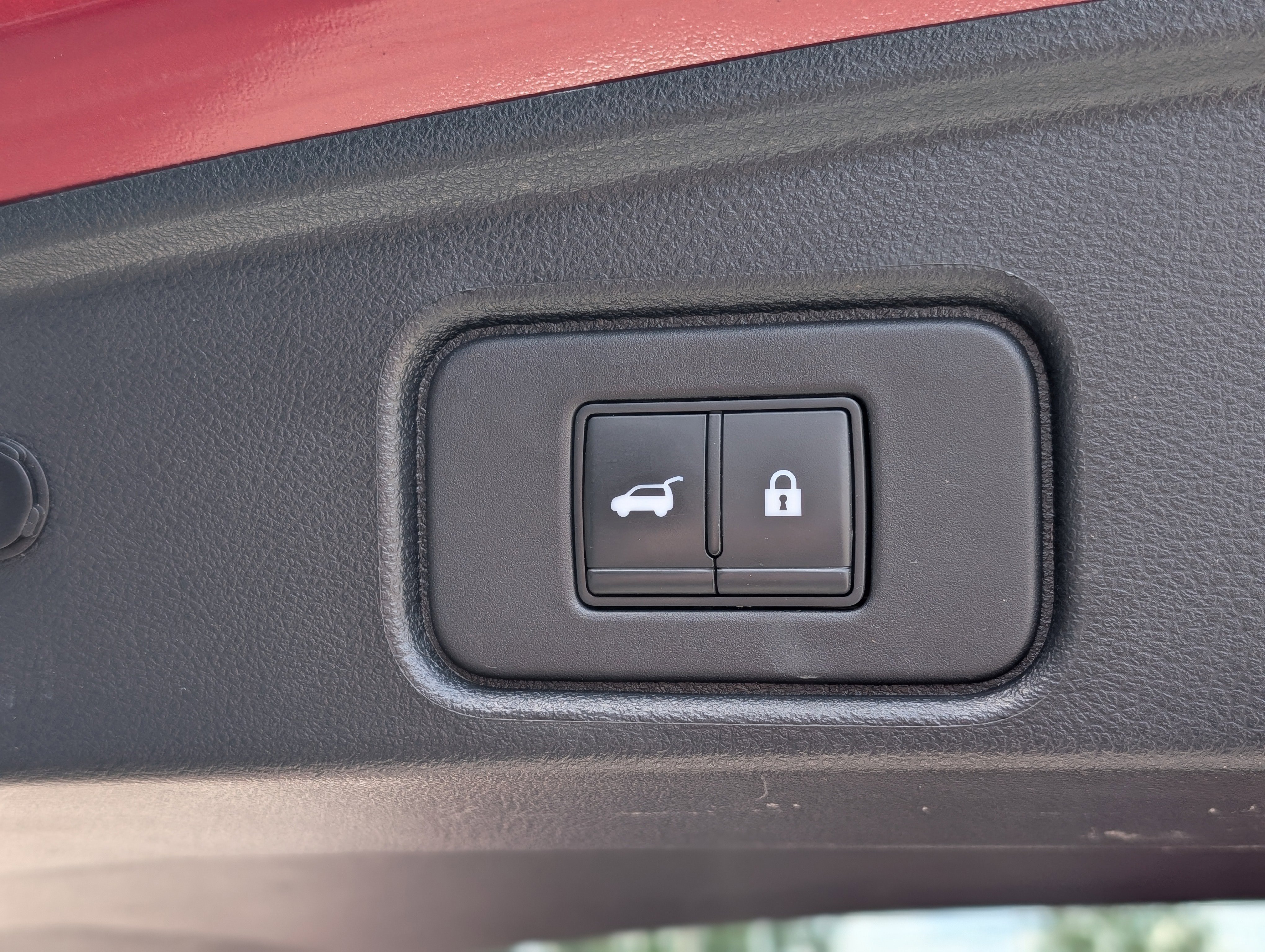 Used 2022 Nissan Pathfinder SL image 41