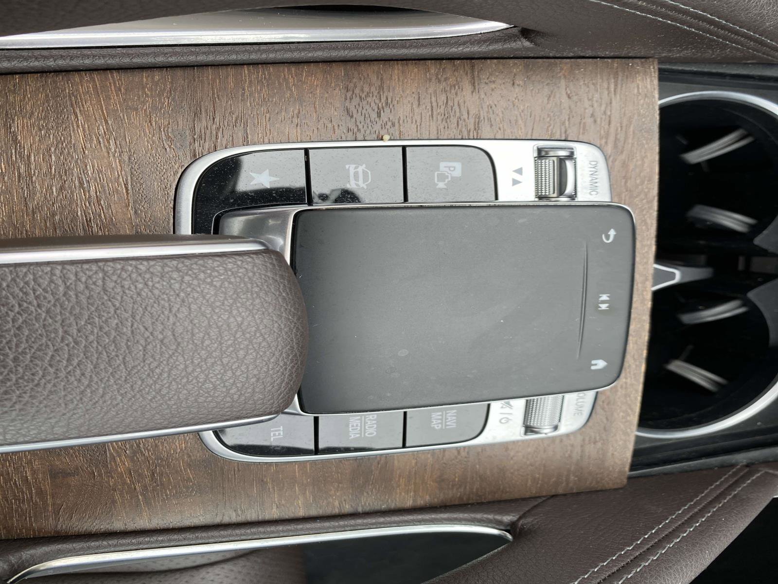 Used 2020 Mercedes-Benz GLE 450 4MATIC image 18