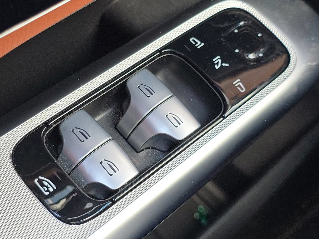 Certified 2023 Mercedes-Benz GLC 300 4MATIC image 28