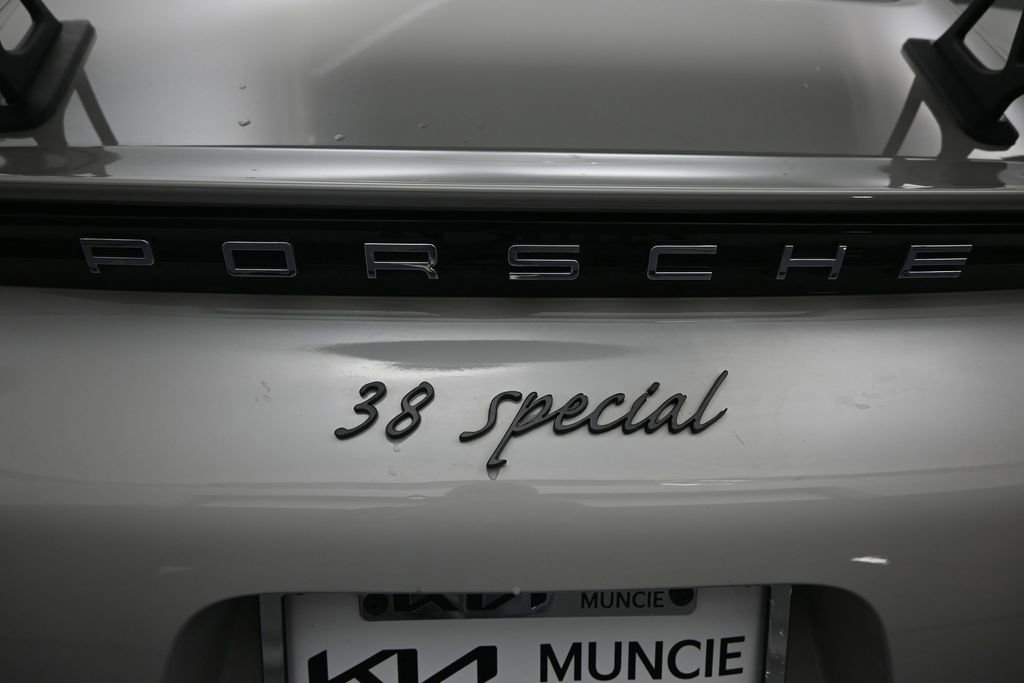 Used 2018 Porsche 718 Cayman S RWD image 10