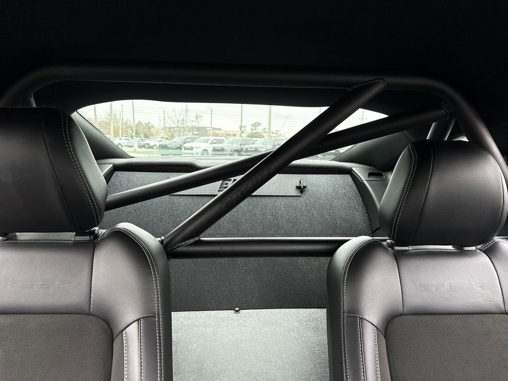 Used 2018 Ford Mustang Shelby GT350 w/ Convenience Package image 26