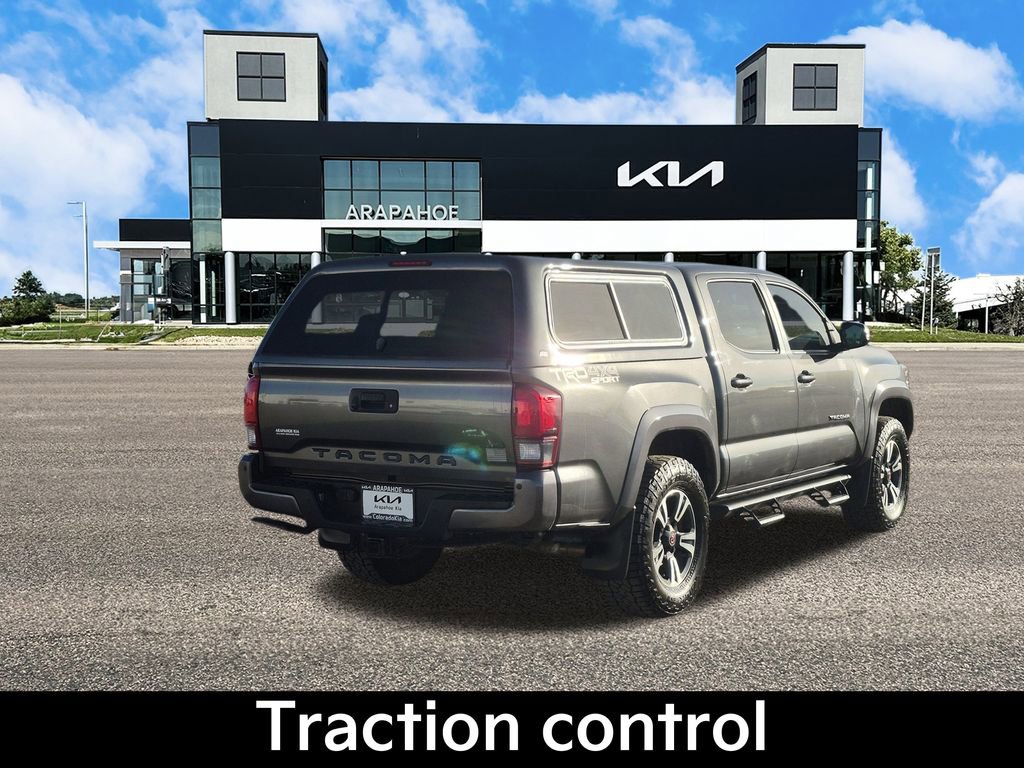 Used 2018 Toyota Tacoma TRD Sport w/ Technology Package image 6