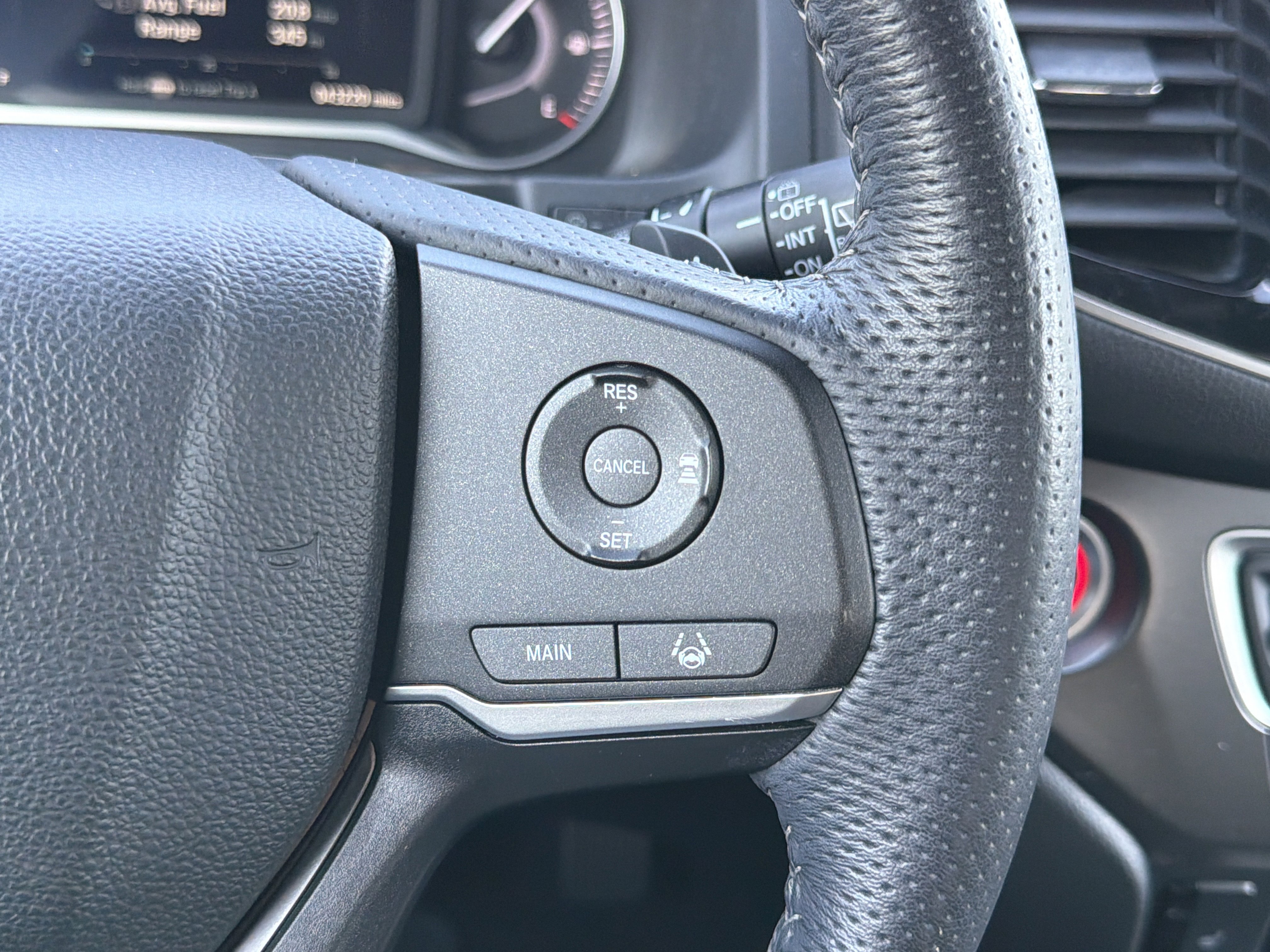 Used 2022 Honda Passport EX-L image 25