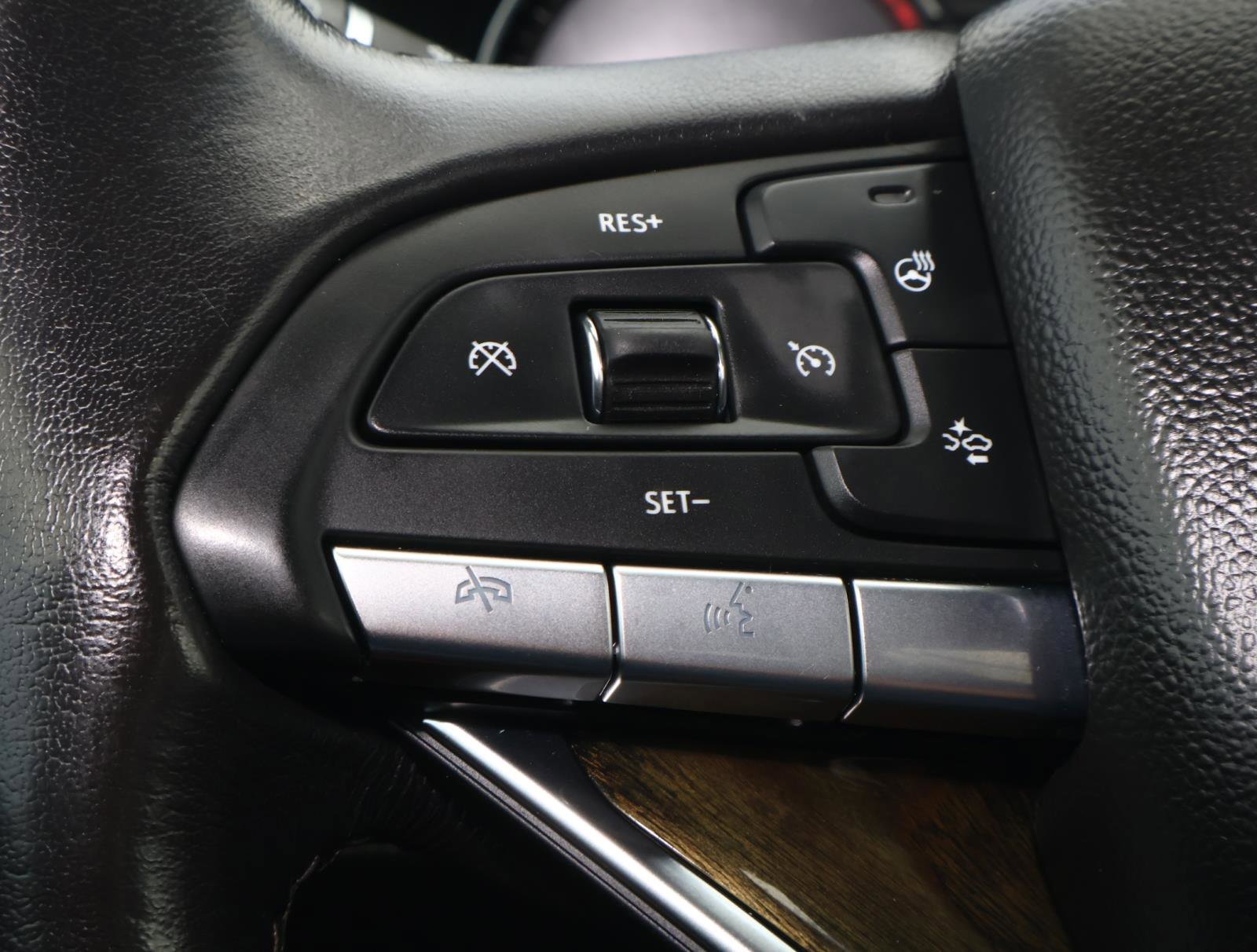 Certified 2024 Cadillac XT6 Premium Luxury image 29