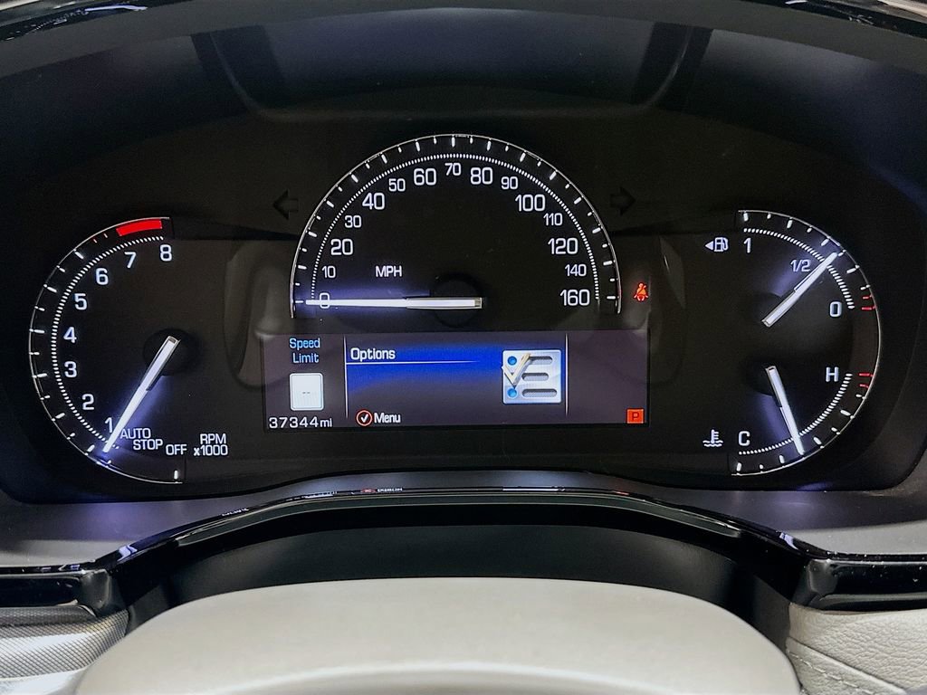 Used 2018 Cadillac XT5 Luxury w/ Driver Awareness Package image 12