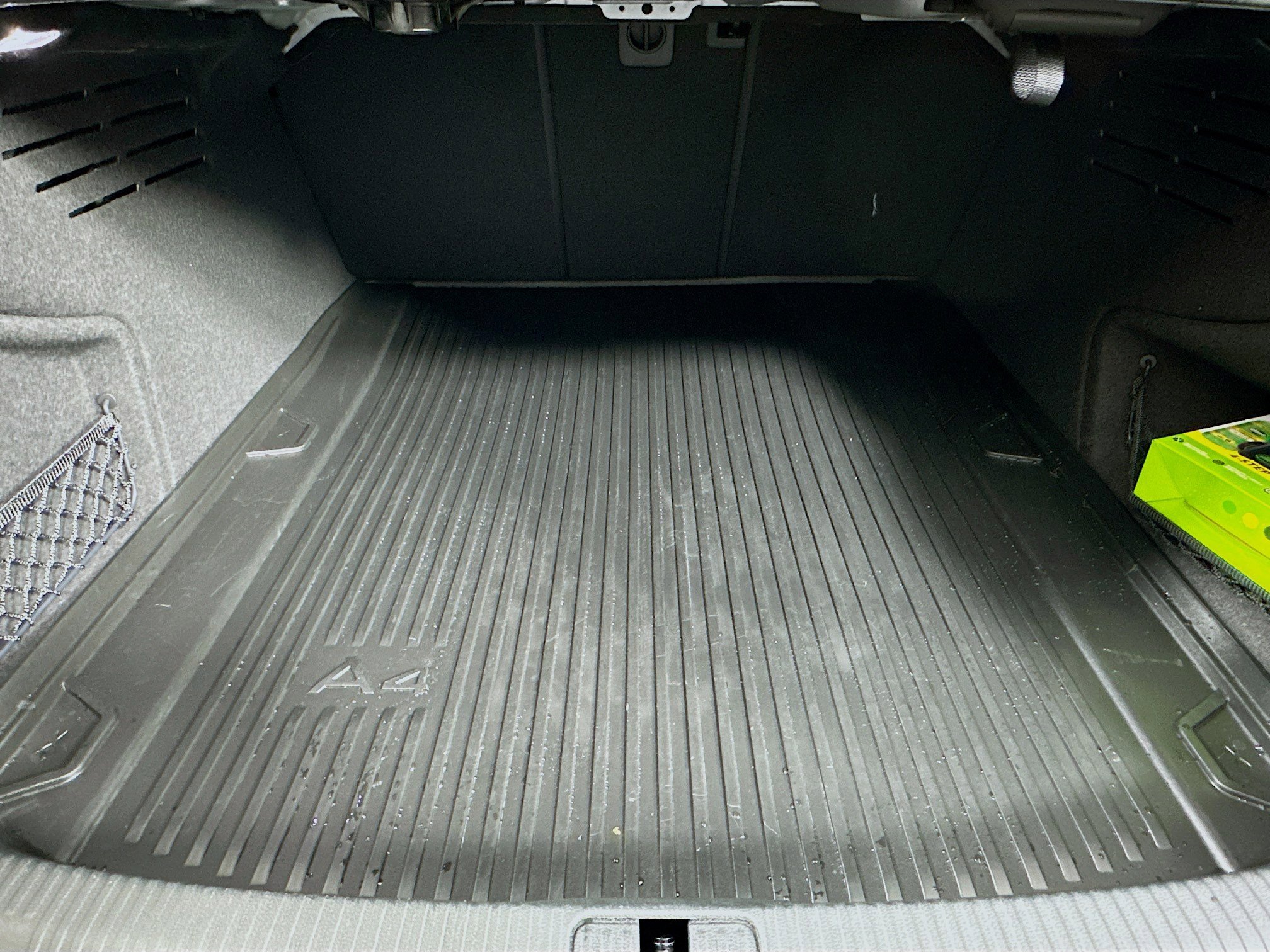 Used 2023 Audi A4 2.0T Premium w/ Convenience Package image 29