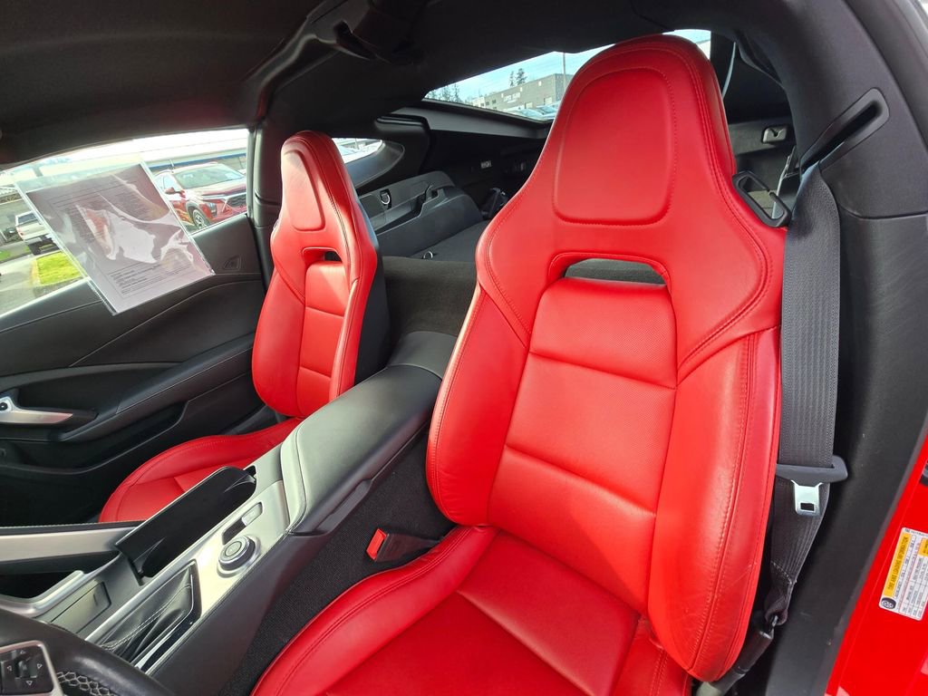 Used 2015 Chevrolet Corvette Stingray Coupe image 17