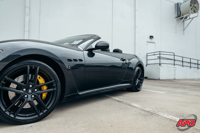 Used 2017 Maserati GranTurismo MC RWD image 30
