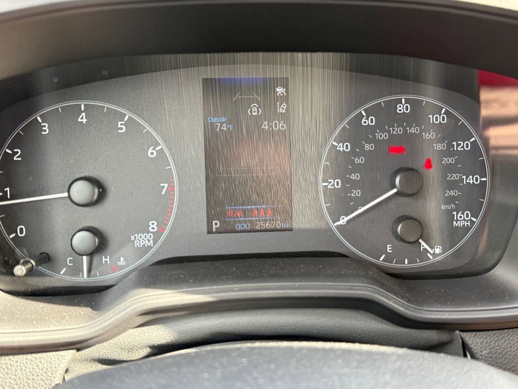 Certified 2024 Toyota Corolla LE image 31