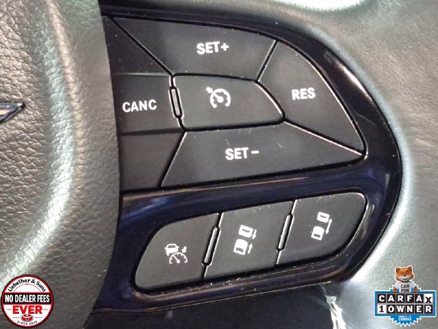Used 2021 Chrysler Pacifica Touring w/ S Appearance Package FWD image 13