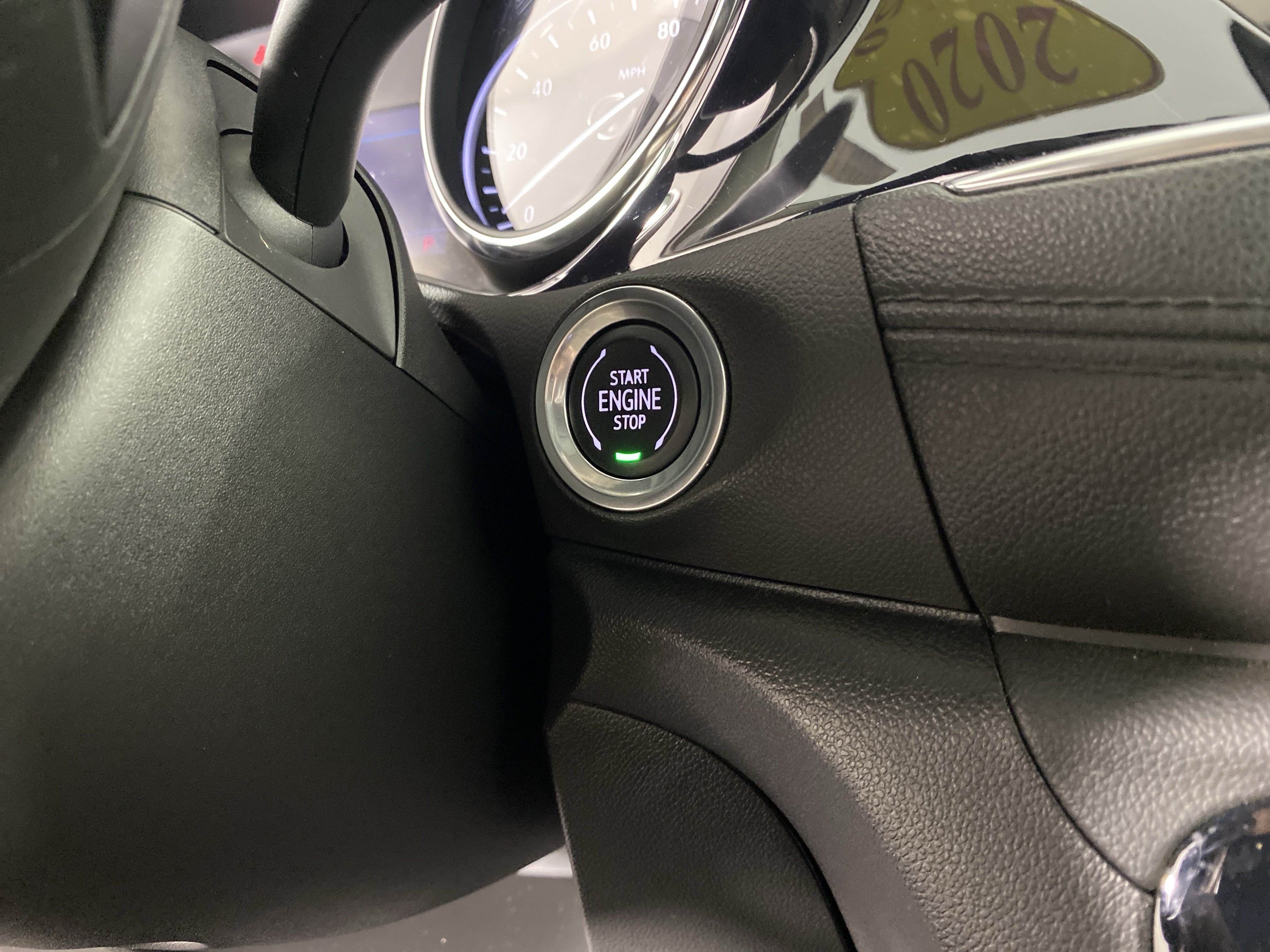 Used 2020 Buick Encore GX Preferred w/ Cold Weather Comfort Package FWD image 25