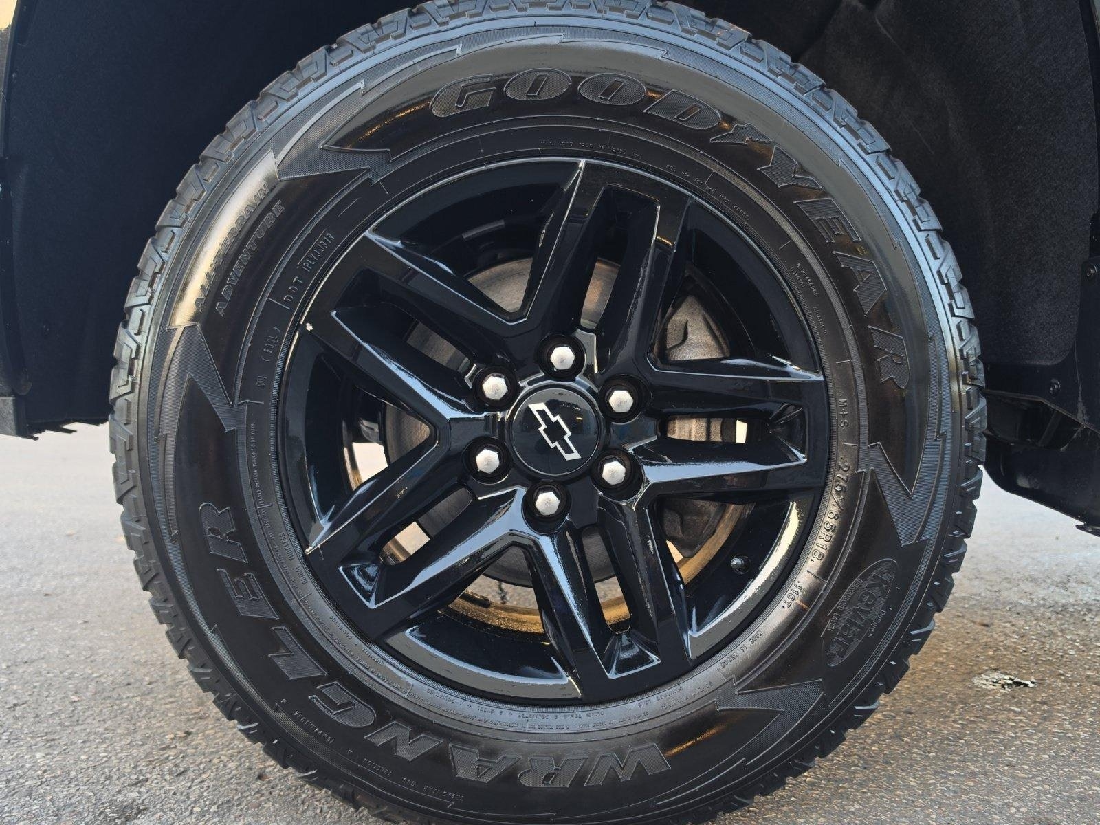 Used 2024 Chevrolet Silverado 1500 LT Trail Boss w/ LT Trail Boss Premium Package AWD/4WD image 33