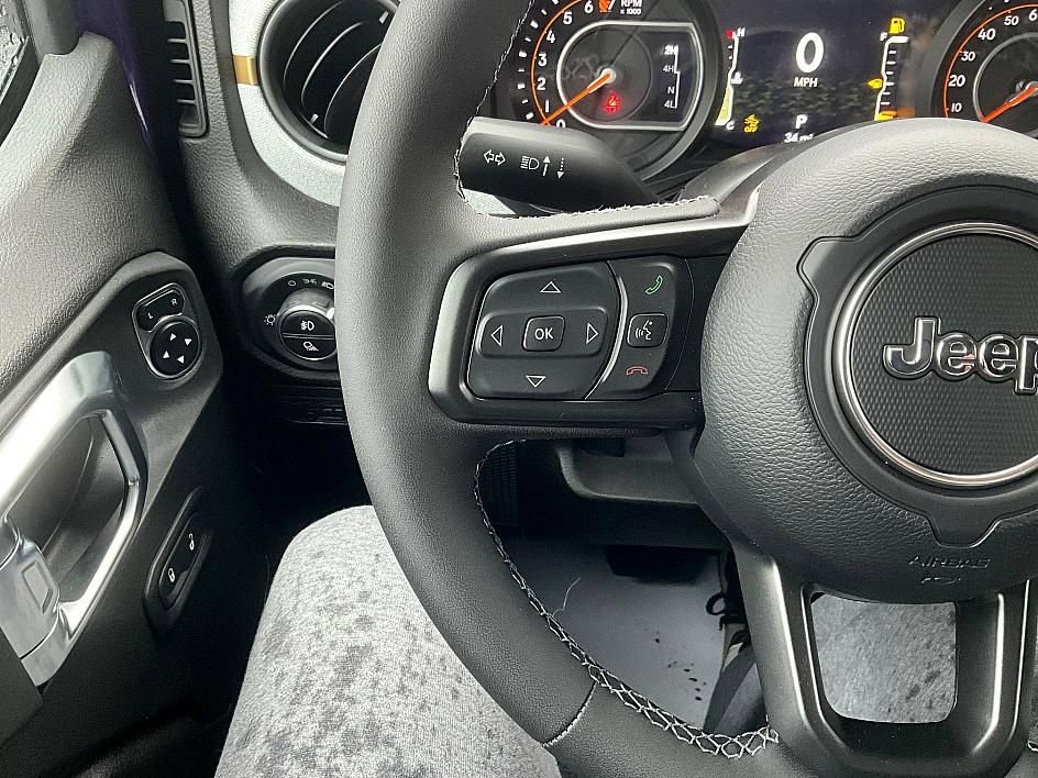 New 2026 Jeep Gladiator Willys image 19