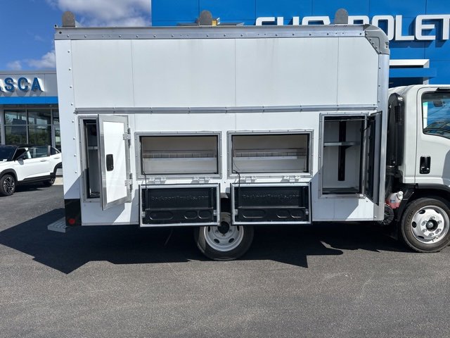 New 2024 Chevrolet Low Cab Forward image 8