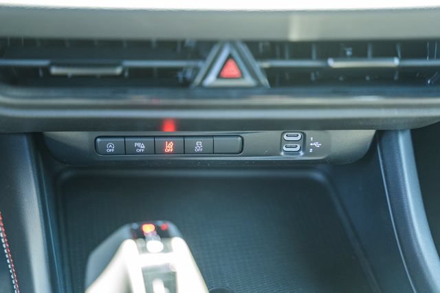 New 2026 Dodge Charger R/T w/ Driver Convenience Group AWD/4WD image 31
