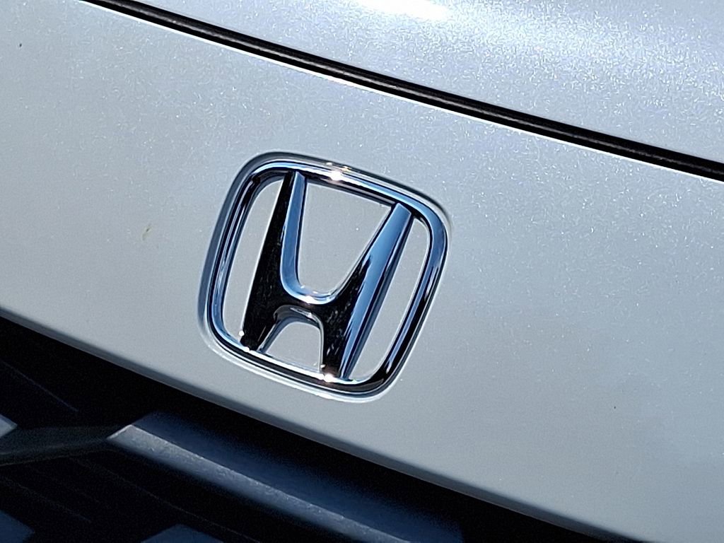 Used 2025 Honda HR-V Sport image 28