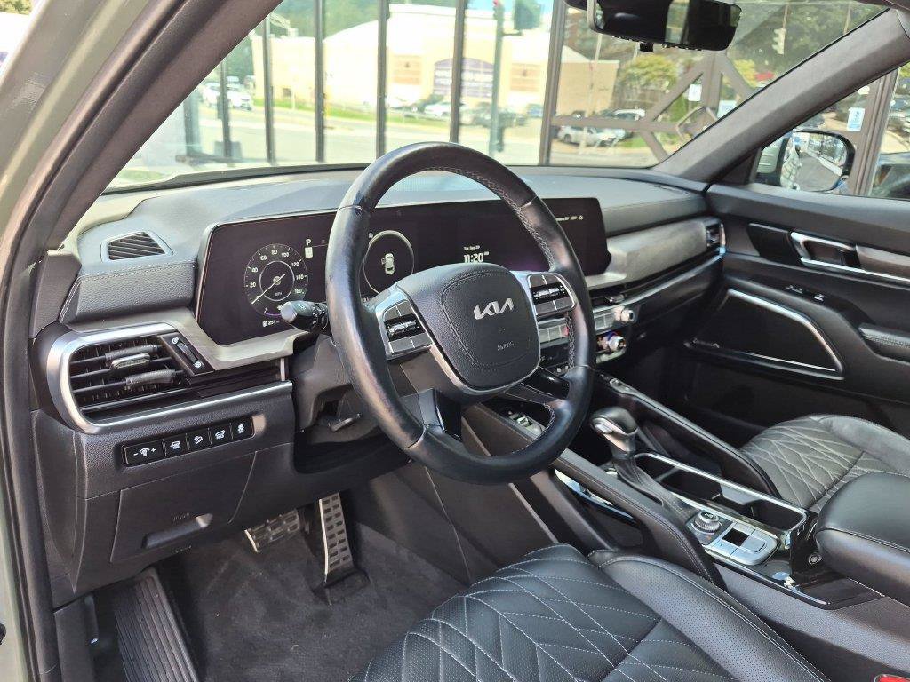 Certified 2025 Kia Telluride SX Prestige X-Line AWD/4WD image 15