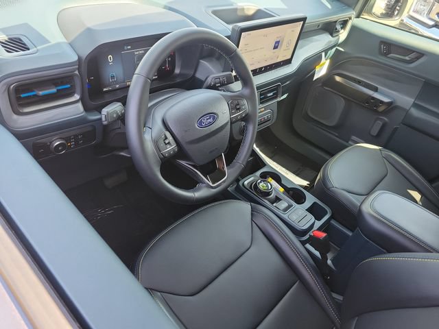 Used 2025 Ford Maverick Lobo AWD/4WD image 6
