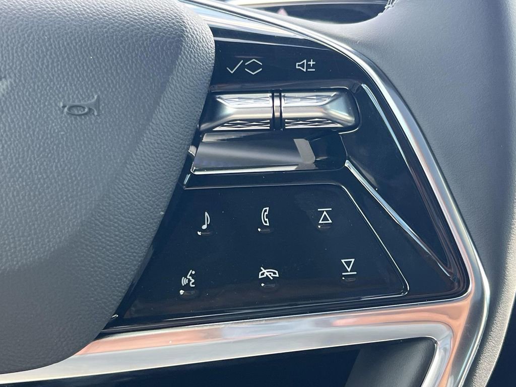 New 2026 Cadillac Escalade IQ Luxury 1 AWD/4WD image 12
