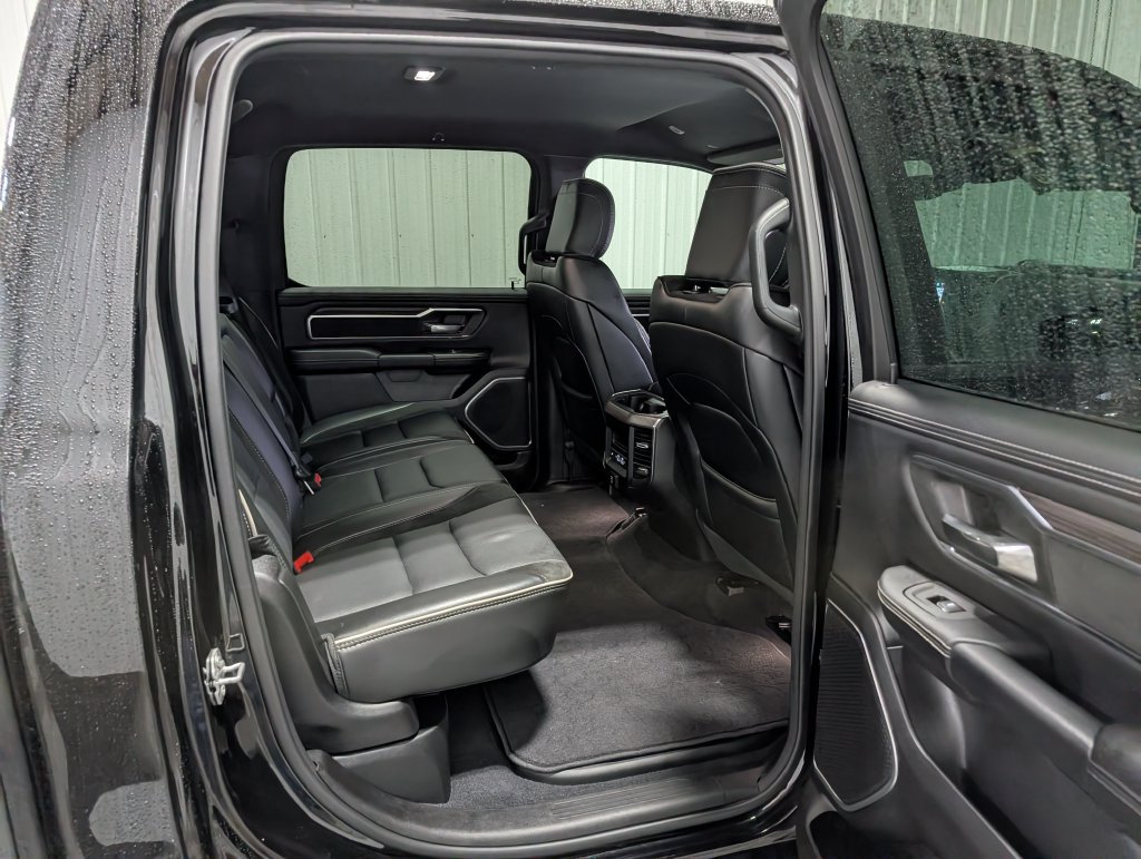 Used 2026 RAM 1500 Laramie AWD/4WD image 27
