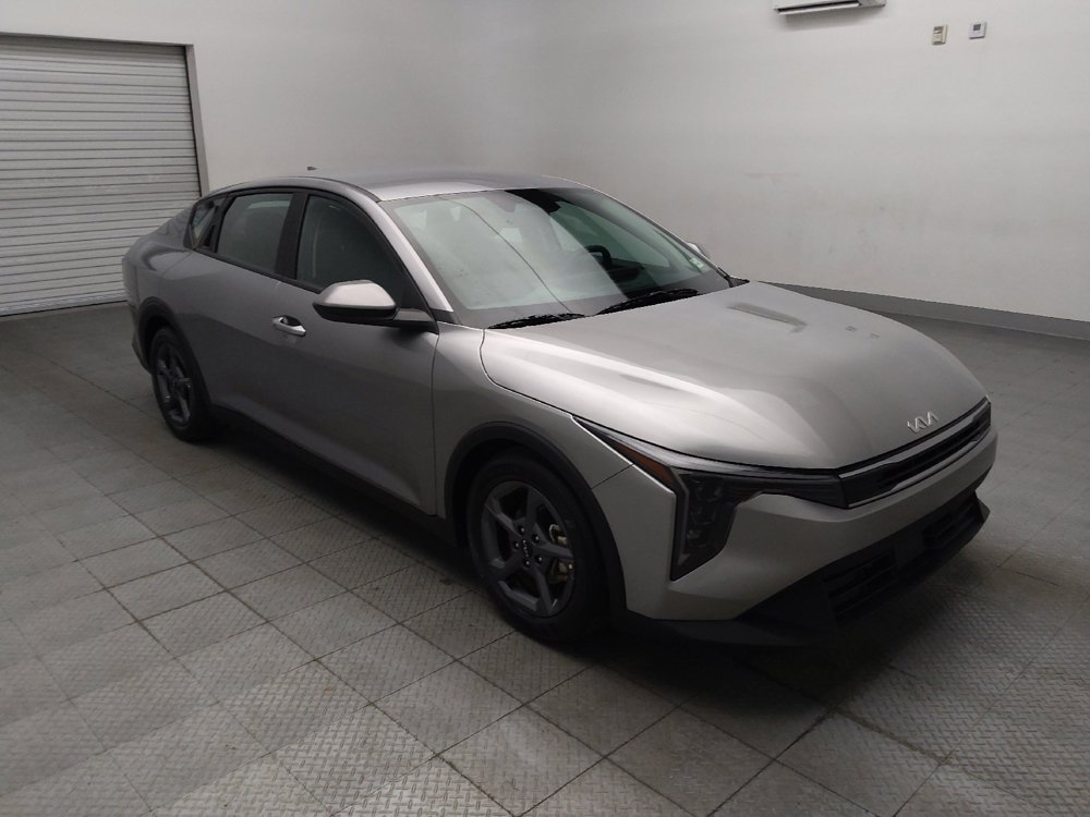 Used 2025 Kia K4 FWD image 13