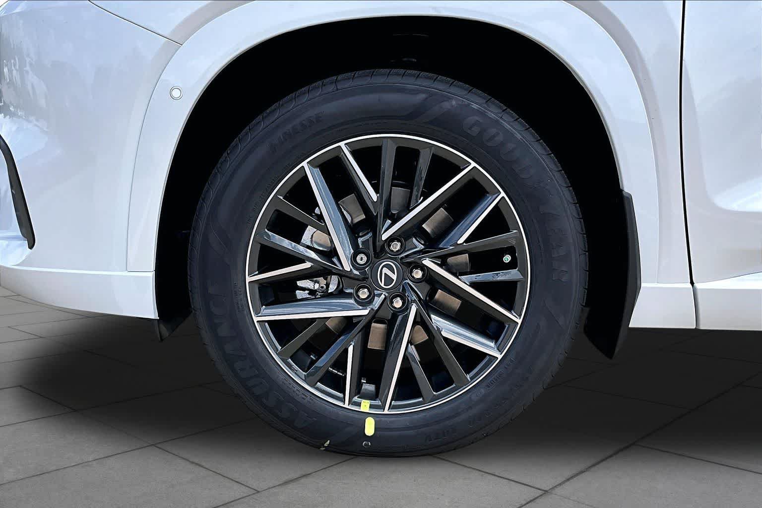 New 2026 Lexus TX 350 AWD image 11