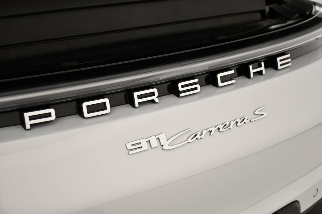 Certified 2024 Porsche 911 Carrera S image 9