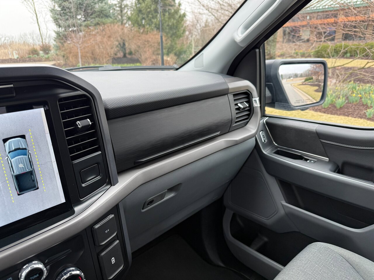 Used 2024 Ford F150 XLT AWD/4WD image 24