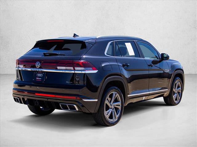 Used 2024 Volkswagen Atlas Cross Sport SEL R-Line AWD/4WD image 5