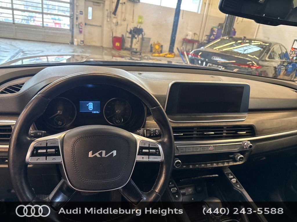 Used 2022 Kia Telluride EX w/ EX Premium Package image 14
