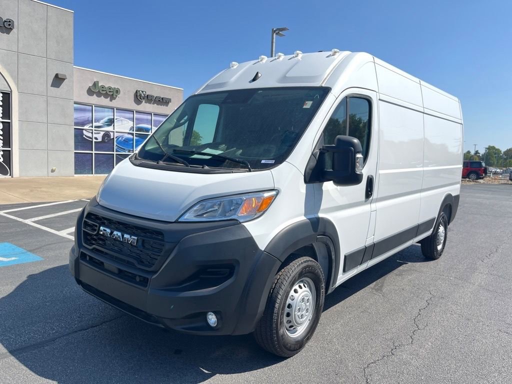 Used 2025 RAM ProMaster 2500 w/ Safety Group image 8