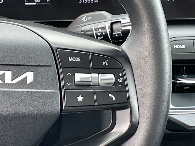 Used 2025 Kia K4 EX FWD image 13