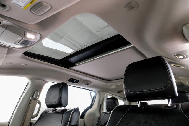 Used 2022 Chrysler Pacifica Limited FWD image 24