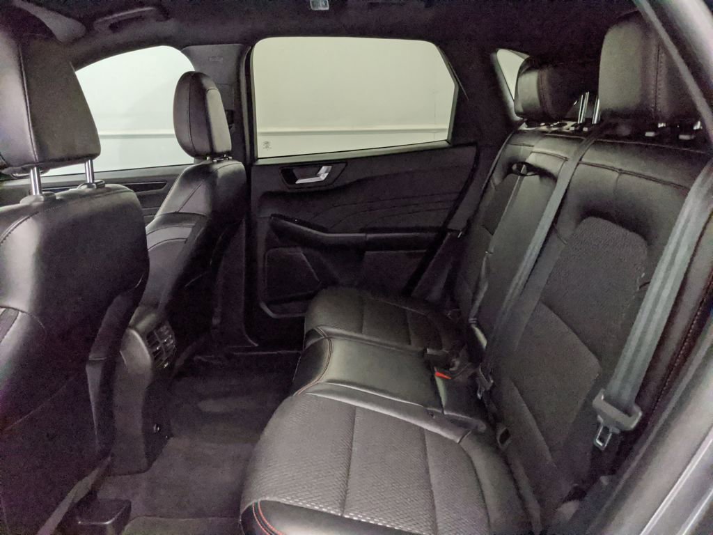 Certified 2024 Ford Escape ST-Line Elite image 24