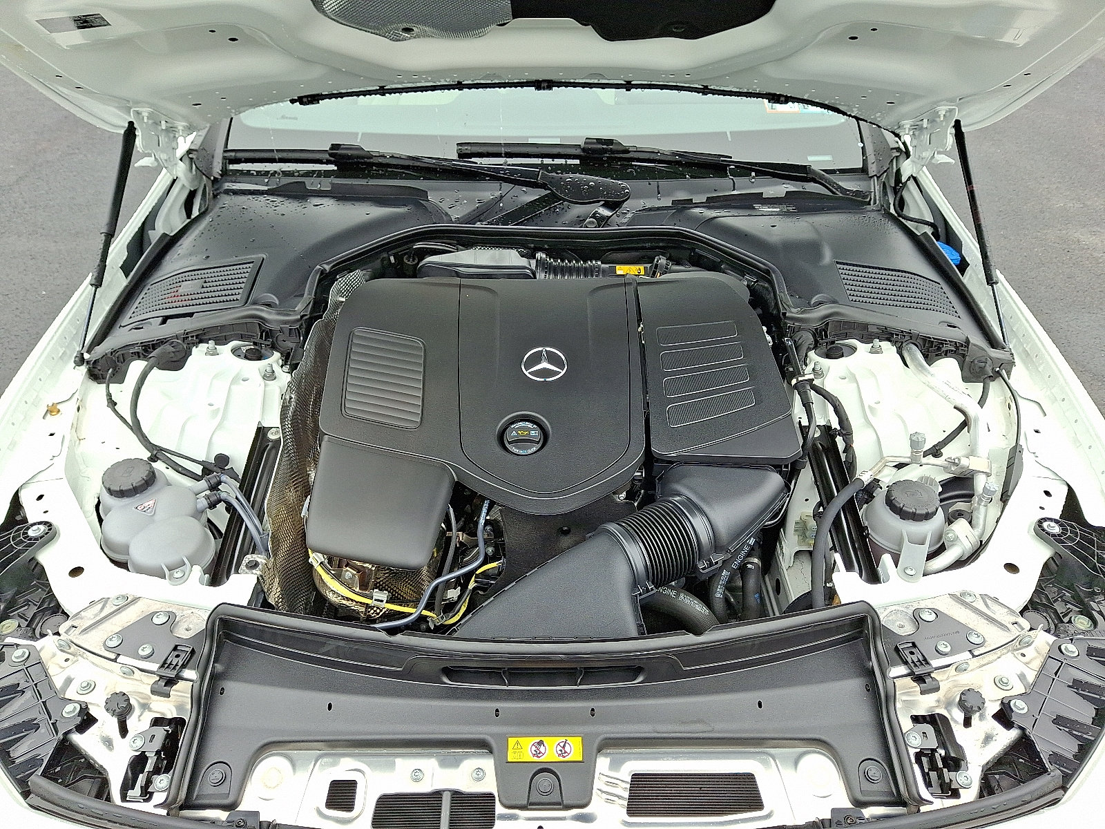 Certified 2024 Mercedes-Benz CLE 300 4MATIC Cabriolet w/ Night Package image 27