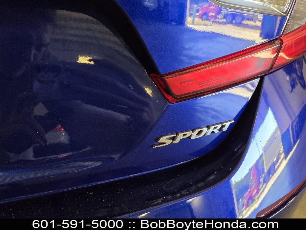 Used 2022 Honda Accord Sport image 1