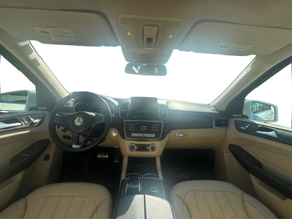 Used 2019 Mercedes-Benz GLE 400 4MATIC w/ Premium 1 Package image 18