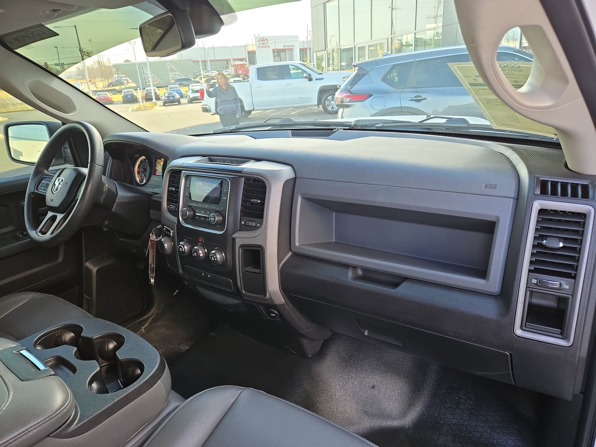 Used 2018 RAM 1500 Tradesman image 16