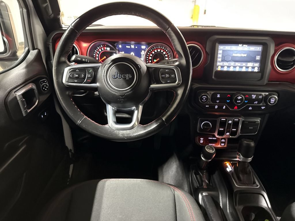 Used 2021 Jeep Gladiator Rubicon AWD/4WD image 11