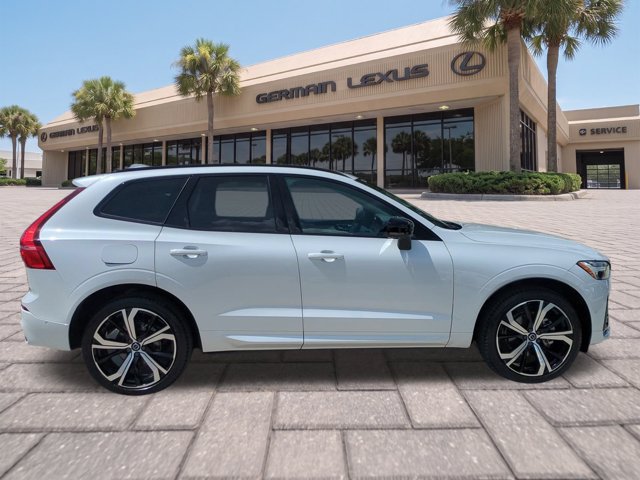 Used 2025 Volvo XC60 B5 Ultra w/ Protection Package Premier AWD/4WD image 3