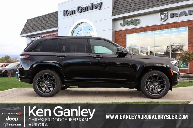New 2025 Jeep Grand Cherokee Summit w/ Obsidian Package image 1