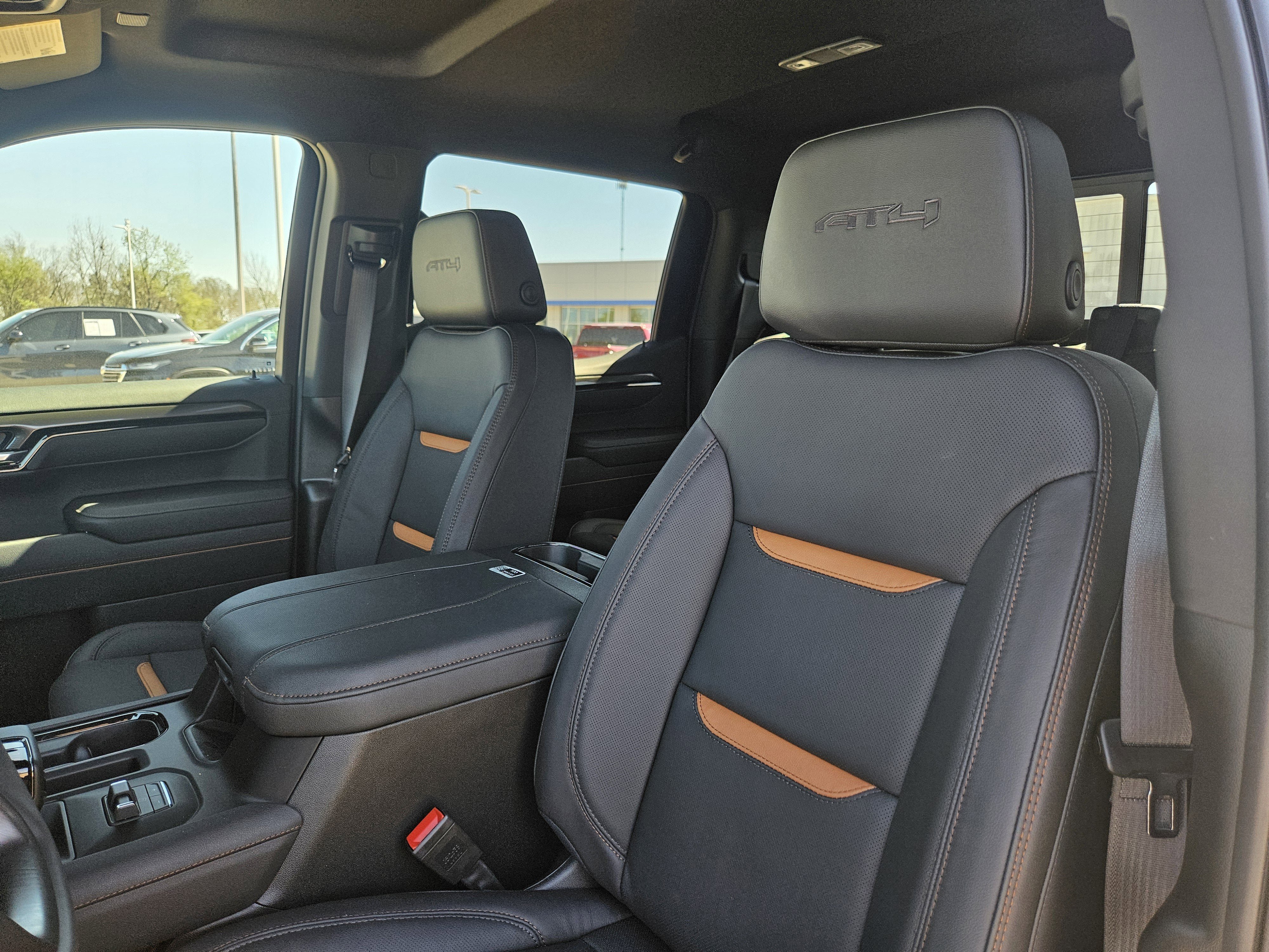 New 2026 GMC Sierra 1500 AT4 w/ AT4 Premium Package AWD/4WD image 12