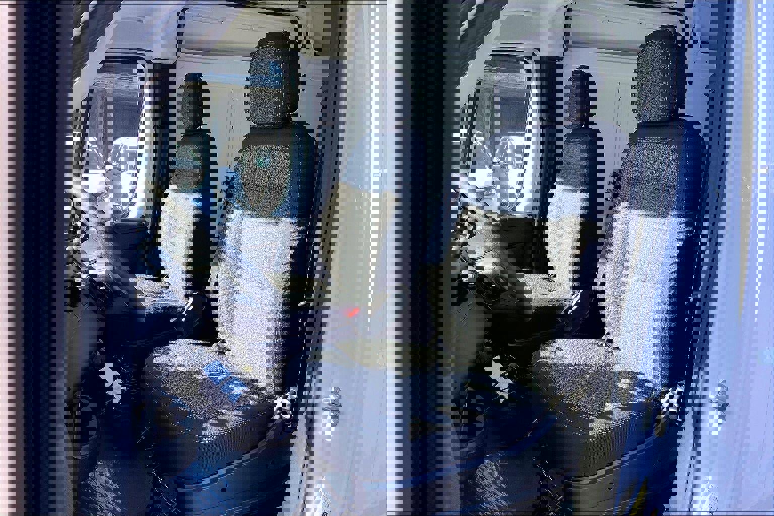 New 2025 RAM ProMaster 2500 w/ Premium Convenience Group image 9