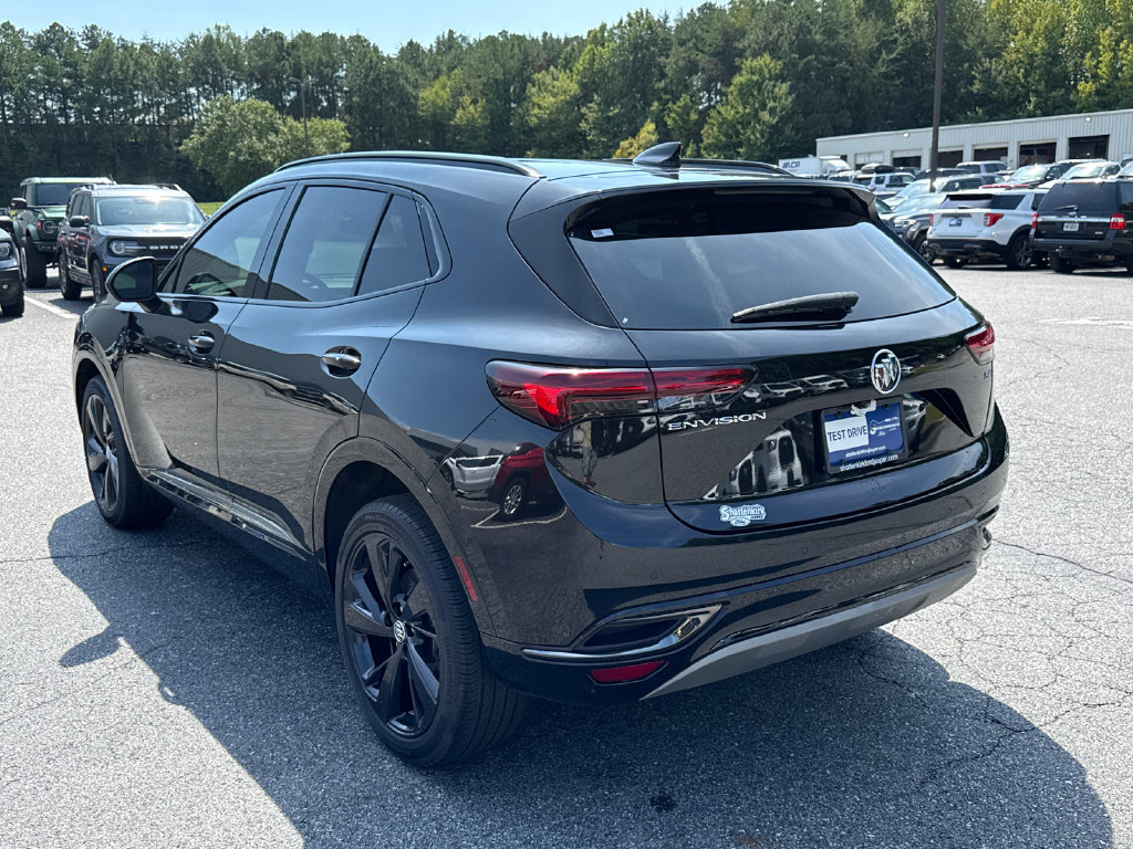 Used 2023 Buick Envision Preferred FWD image 5