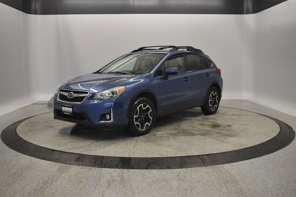 Used 2017 Subaru Crosstrek 2.0i Limited image 2